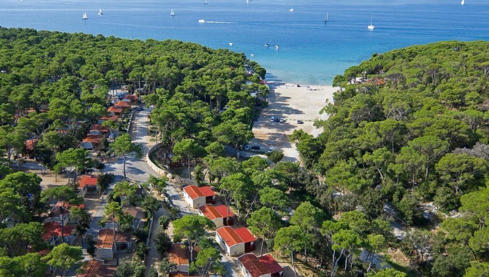 Mobile Home Cube, 3 Bedrooms, Free Parking, Wifi Biograd Na Moru Esterno foto